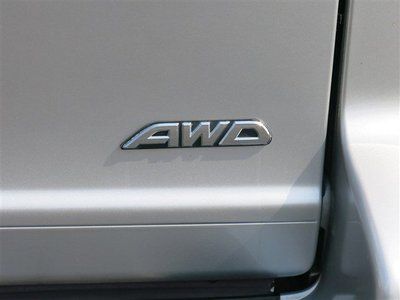 Sport AWD All Wheel Drive 4 Door Leather w/ Cloth Inserts Sunroof Automatic, image 3