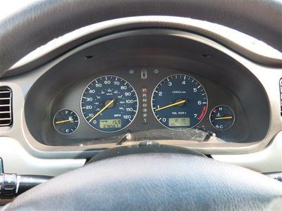 Sport AWD All Wheel Drive 4 Door Leather w/ Cloth Inserts Sunroof Automatic, image 20