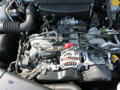 Sport AWD All Wheel Drive 4 Door Leather w/ Cloth Inserts Sunroof Automatic, image 24