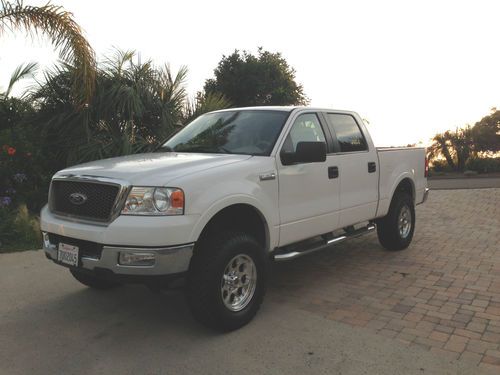 2005 ford f-150 lariat crew cab pickup 4-door 5.4l