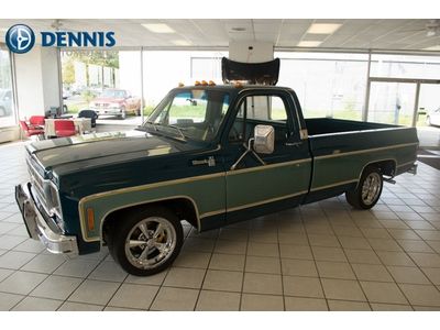 1977 Chevrolet C10 Pickup - SUPER CLEAN!, image 2