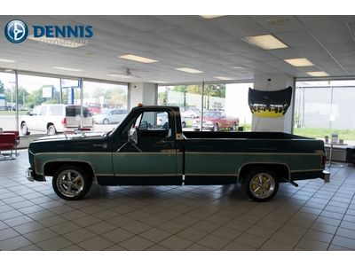 1977 Chevrolet C10 Pickup - SUPER CLEAN!, image 3
