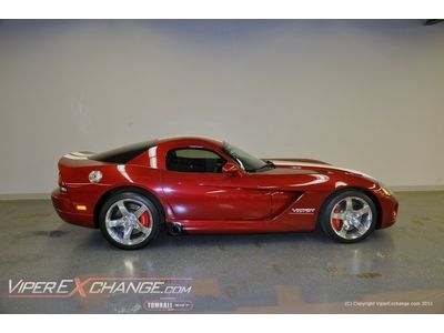 2008 dodge viper venom red with white stripes 1 owner