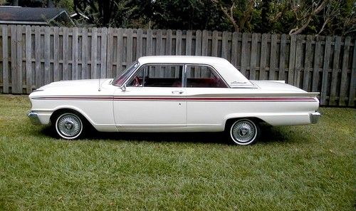Ford fairlane 500 1963 fun car !!