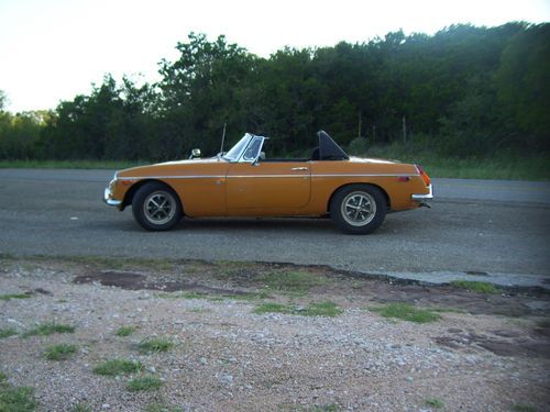 1971 mgb roadster