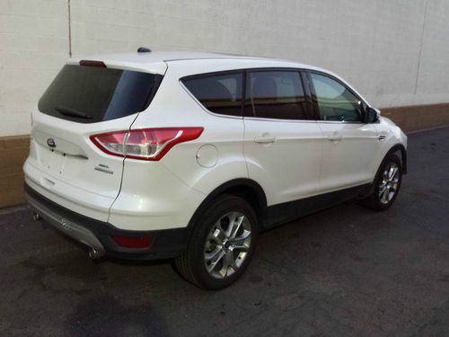 2013 ford escape sel turbo 1.6, 2k mi panoramic roof white ,needs front end work