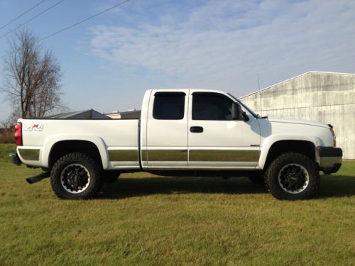 2006 chevy silverado 2500hd duramax diesel 4x4!