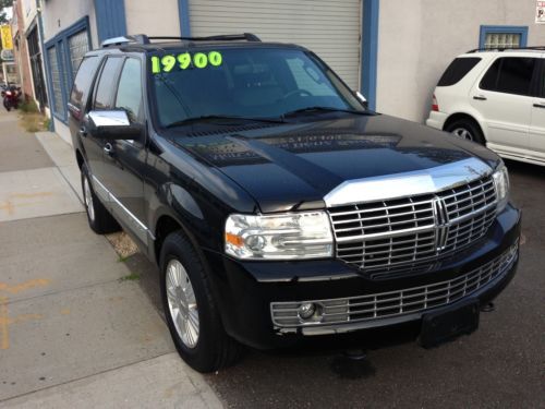 2007 lincoln navigator ultimate sport utility 4-door 5.4l mechanic owned. mint