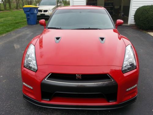 2012 Nissan GT-R Premium Coupe 2-Door 3.8L, US $77,800.00, image 3