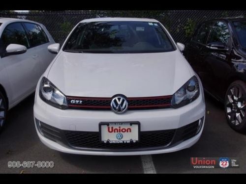 New gti! one of last manual 2 door gti left! 0% up to 72 mo! turbo 2.0 engine.