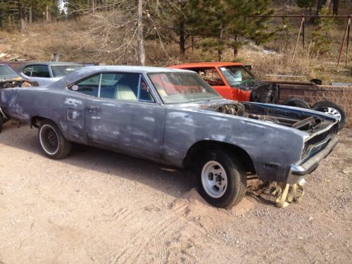 1970 plymouth roadrunner,v code 6 pac