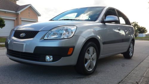 2008 Kia Rio5 SX Hatchback 4-Door 1.6L, US $4,499.00, image 2
