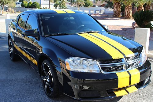 2012 dodge avenger se 3.6l v6 mopar racing edition with 20" wheels and tires