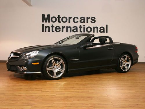 2011 mercedes-benz sl550 base convertible 2-door 5.5l