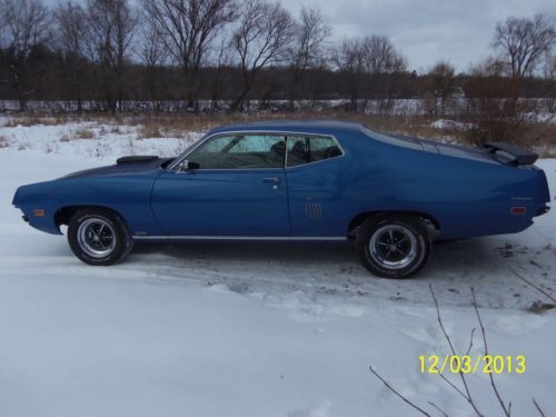Ford torino shaker hood