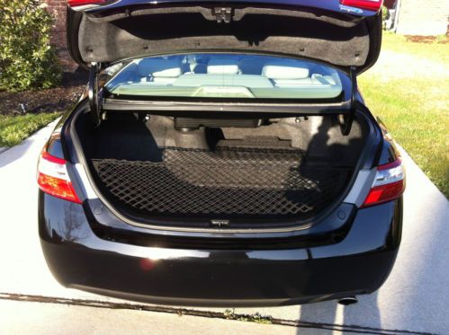 2007 Toyota Camry Hybrid Sedan--Loaded-- Below Blue Book!, image 9