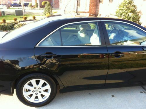 2007 Toyota Camry Hybrid Sedan--Loaded-- Below Blue Book!, image 15