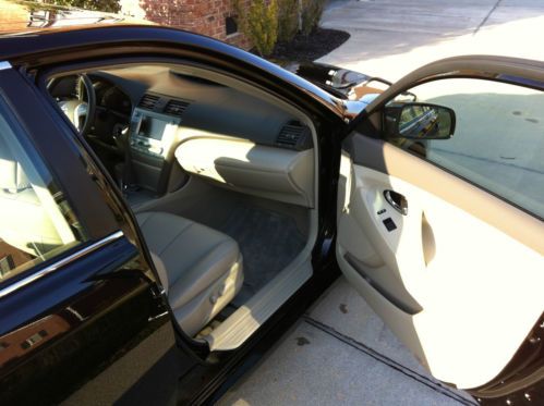 2007 Toyota Camry Hybrid Sedan--Loaded-- Below Blue Book!, image 21