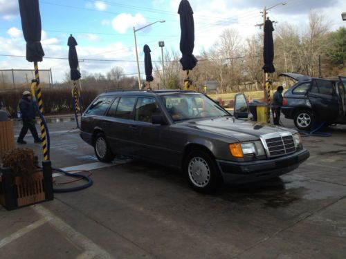 1987 mercedes-benz 300td base wagon 4-door 3.0l