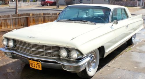 1962 cadillac coupe deville antique all original classic car.  good condition!!!