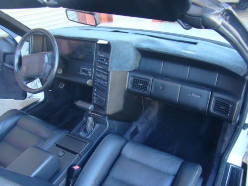 1991 Cadillac Allante Pininfarina Soft and Hard Top V8 All Original No Accidents, image 18