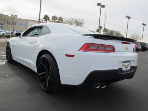 2014 1LE Performance Package White CPO, image 3