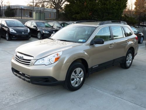 2010 subaru outback awd wagon 4-door 2.5l 40k miles