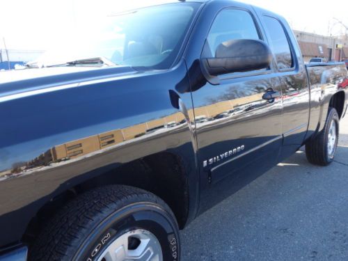 CHEVROLET SILVERADO 1500 4WD LT EXTENDED CAB HEATED LEATHER SUNROOF NO RESERVE, image 9