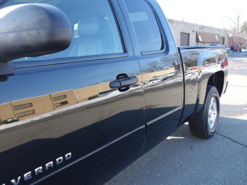 CHEVROLET SILVERADO 1500 4WD LT EXTENDED CAB HEATED LEATHER SUNROOF NO RESERVE, image 11