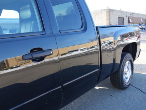CHEVROLET SILVERADO 1500 4WD LT EXTENDED CAB HEATED LEATHER SUNROOF NO RESERVE, image 12