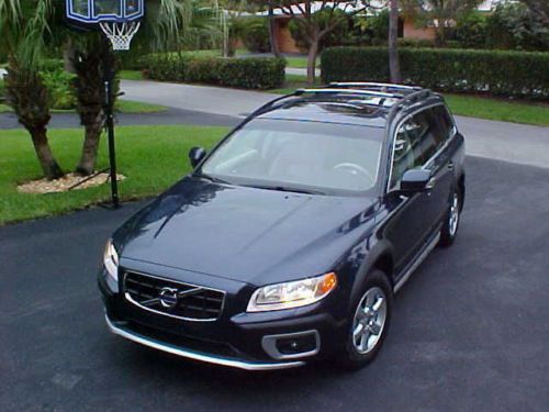 2011 volvo xc70 3.2 wagon 4-door 3.2l