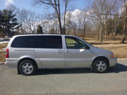 2003 chevrolet venture van ext all wheel drive  warner brothers no reserve