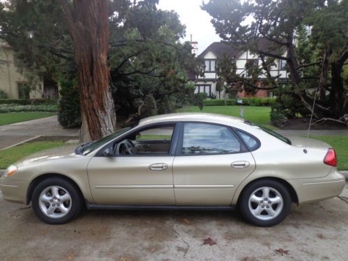 2001 ford taurus lx sedan mint condition super super low miles original 28kmiles