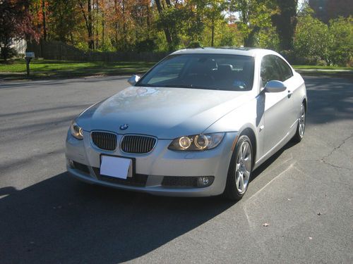 2009 bmw 335i base coupe 2-door 3.0l (silver/black)