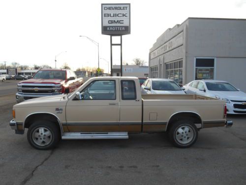 1985 chevrolet s-10 ext cab 4wd (2.8l)