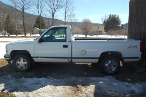 96 gmc 1500 sl z71  white standard