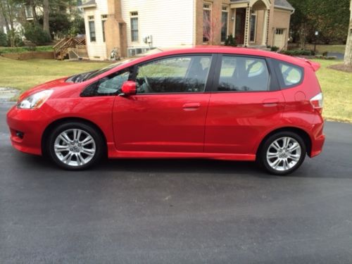 2009 honda fit sport hatchback 4-door 1.5l