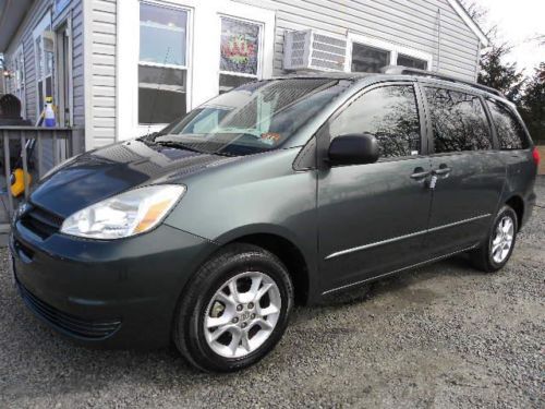 2004 toyota sienna le mini passenger van 5-door 3.3l