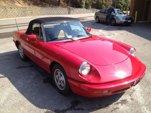Very rare1991 alfa romeo spider veloce: 39,800 miles