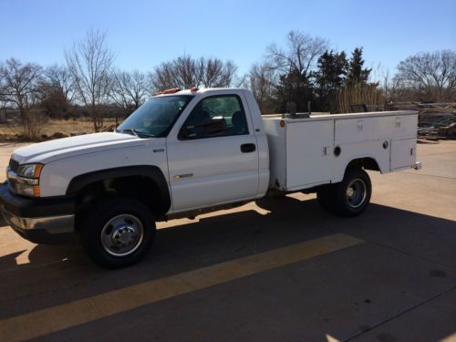 Silverado 3500 1 ton utility bed work truck