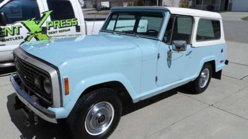 1972 jeep commando 4 x 4  3 speed on the floor