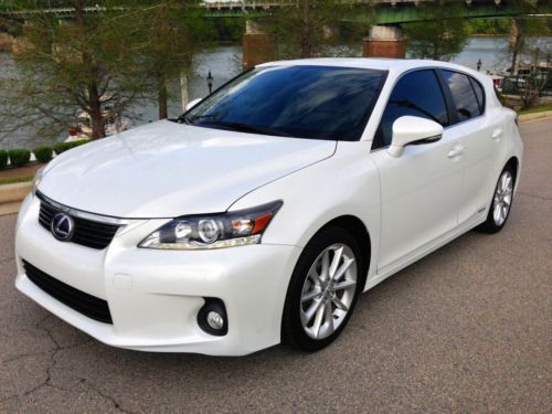 2011 lexus ct200h premium hatchback 4-door 1.8l hybrid navigation backup camera