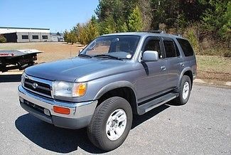 1998 toyota 4 runner sr5 4x4 blue  263k miles looks/runs very good no reserve