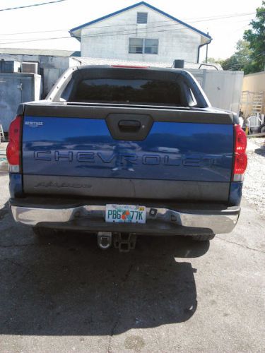 2004 chevrolet avalanche 1500 z71 crew cab pickup 4-door 5.3l