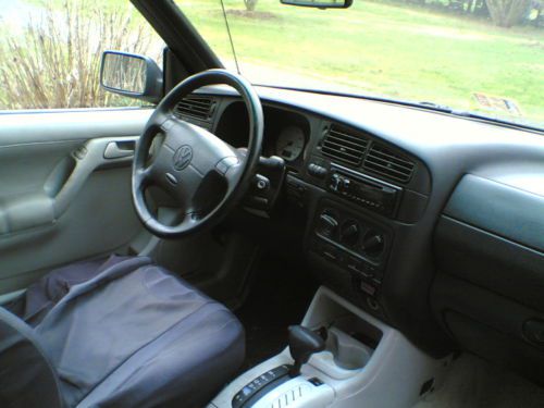 1999 volkswagen cabrio gls convertible 2-door 2.0l