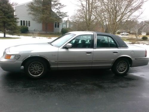 2000 mercury grand marquis gs sedan 4-door 4.6l