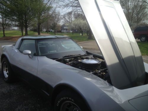 1981 chevrolet corvette coupe (performance 400 short block/425hp engine)