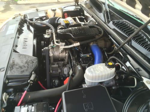 2004 GMC LOWBOY DUMP TRUCK 3500 4X4 DURAMAX DIESEL ONLY 42771 MILES!, US $20,000.00, image 2