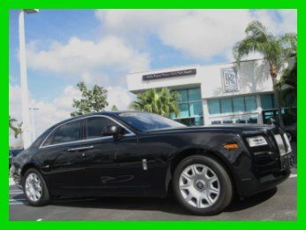 13 black turbo 6.6l v12 rr sedan *comfort entry *side view camera *navigation