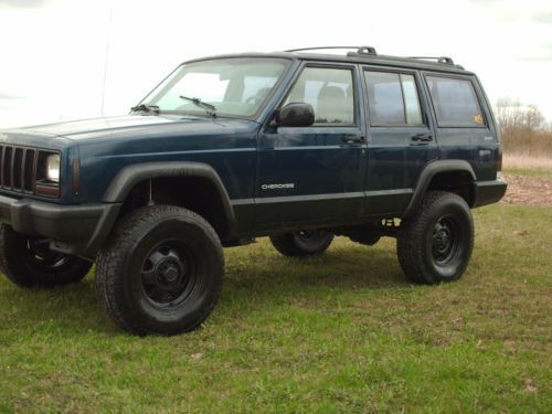 2000 jeep cherokee, 4x4, 5 speed